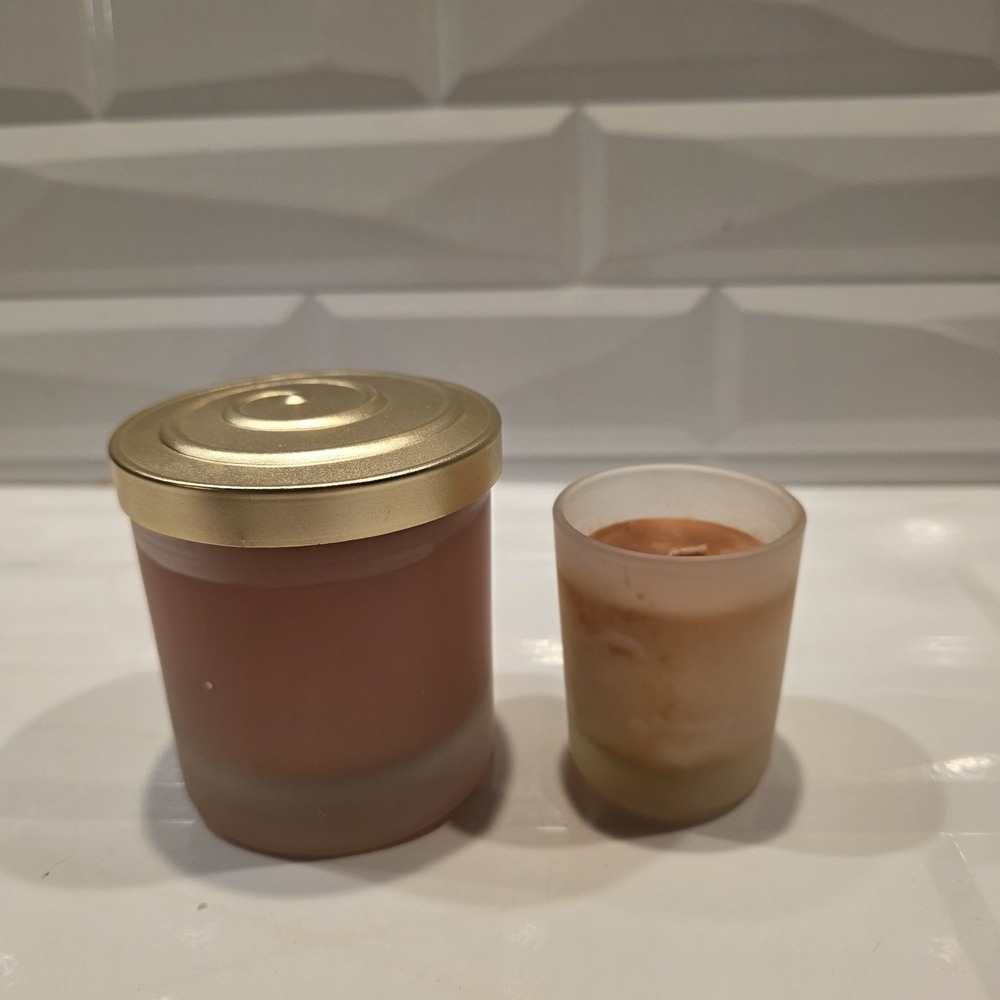 Estee Lauder‎ Beautiful Fragrance Candle  & Clinique Simply Candle